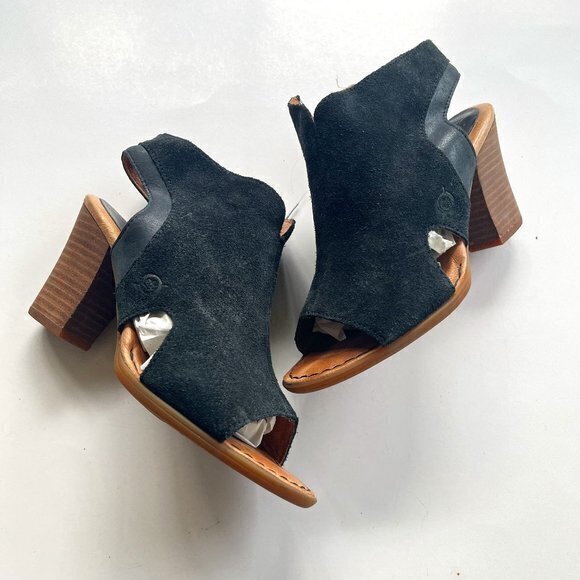 Born Heeled Booties Shoes Womens Size 6.5M Black Distressed Suede Side Zip‎ Up - Picture 1 of 7